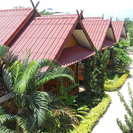 4T pensión Sukhothai Exterior foto
