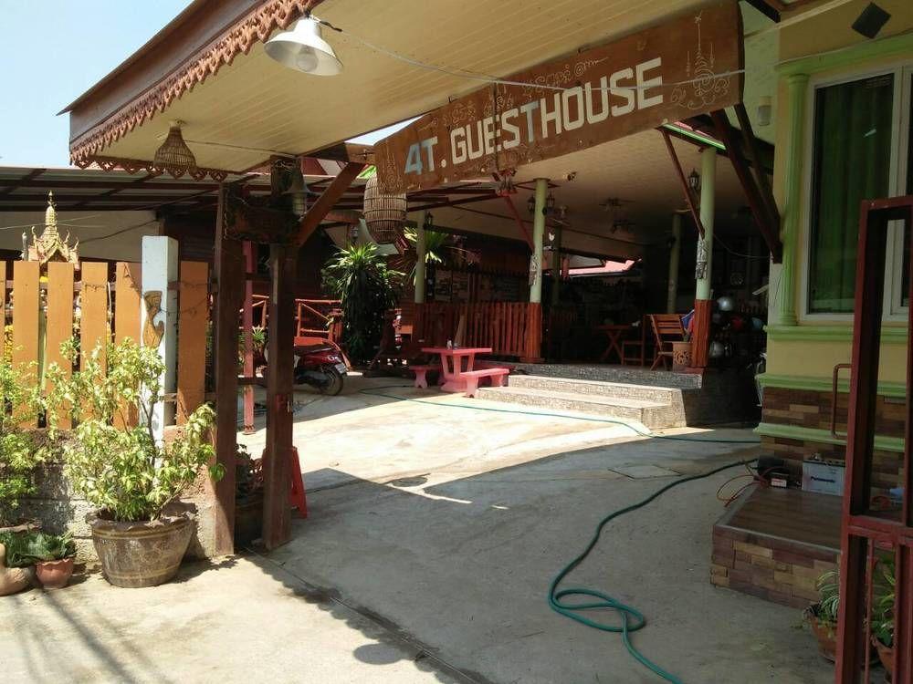 4T pensión Sukhothai Exterior foto